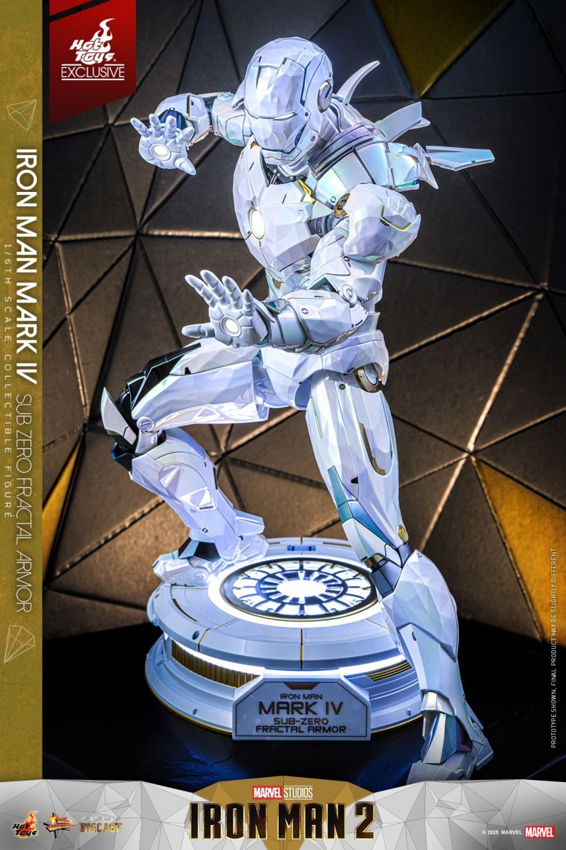 Hot Toys - Iron Man 2 -  Iron Man Mark IV (Sub-Zero)_PR7.jpg