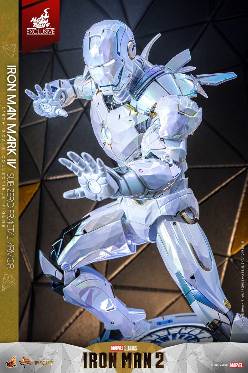 Hot Toys - Iron Man 2 -  Iron Man Mark IV (Sub-Zero)_PR12.jpg