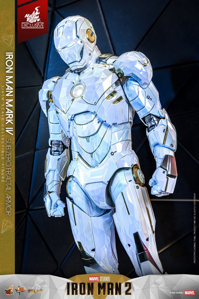 Hot Toys - Iron Man 2 -  Iron Man Mark IV (Sub-Zero)_PR13.jpg