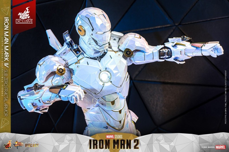 Hot Toys - Iron Man 2 -  Iron Man Mark IV (Sub-Zero)_PR14.jpg