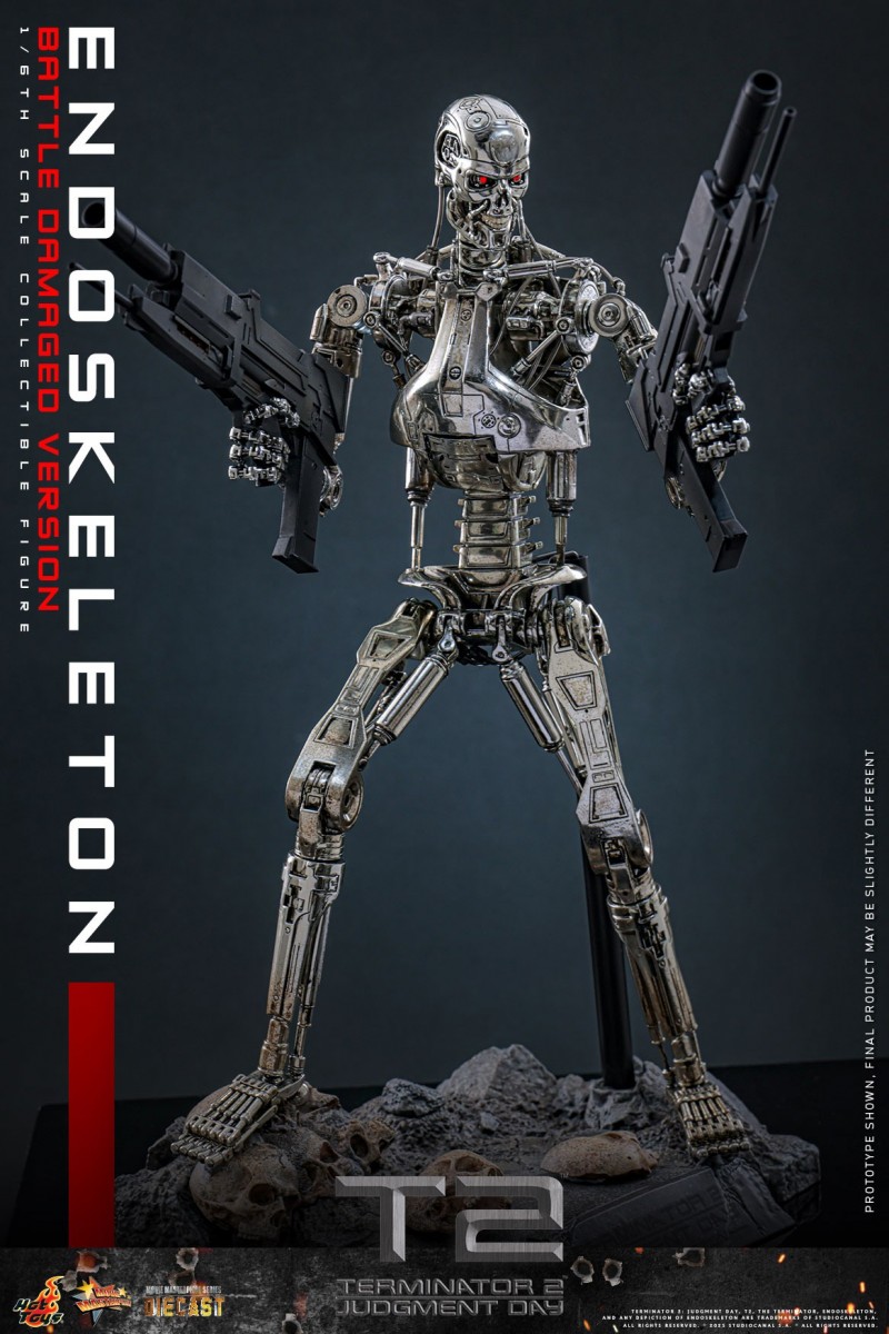 Hot Toys - T2 - Endoskeleton (Battle Damaged Version)_PR1.jpg