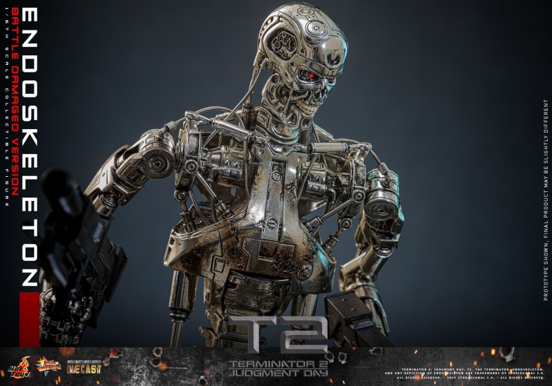 Hot Toys - T2 - Endoskeleton (Battle Damaged Version)_PR13.jpg
