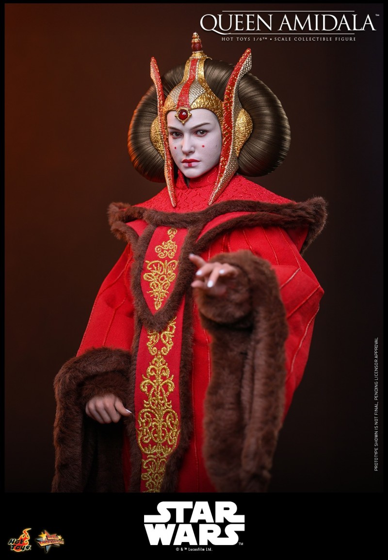 Hot Toys - SW EP1 - Queen Amidala_PR8.jpg