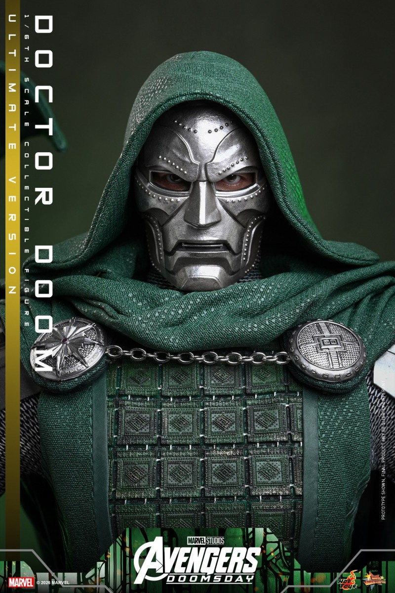 Hot Toys - A5 - Doctor Doom (Ultimate Version)_PR6.jpg