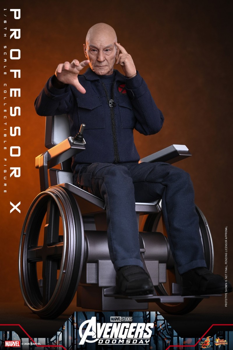Hot Toys - A5 - Professor X_PR2.jpg