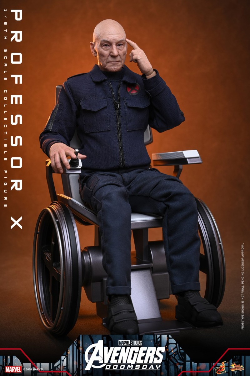 Hot Toys - A5 - Professor X_PR4.jpg