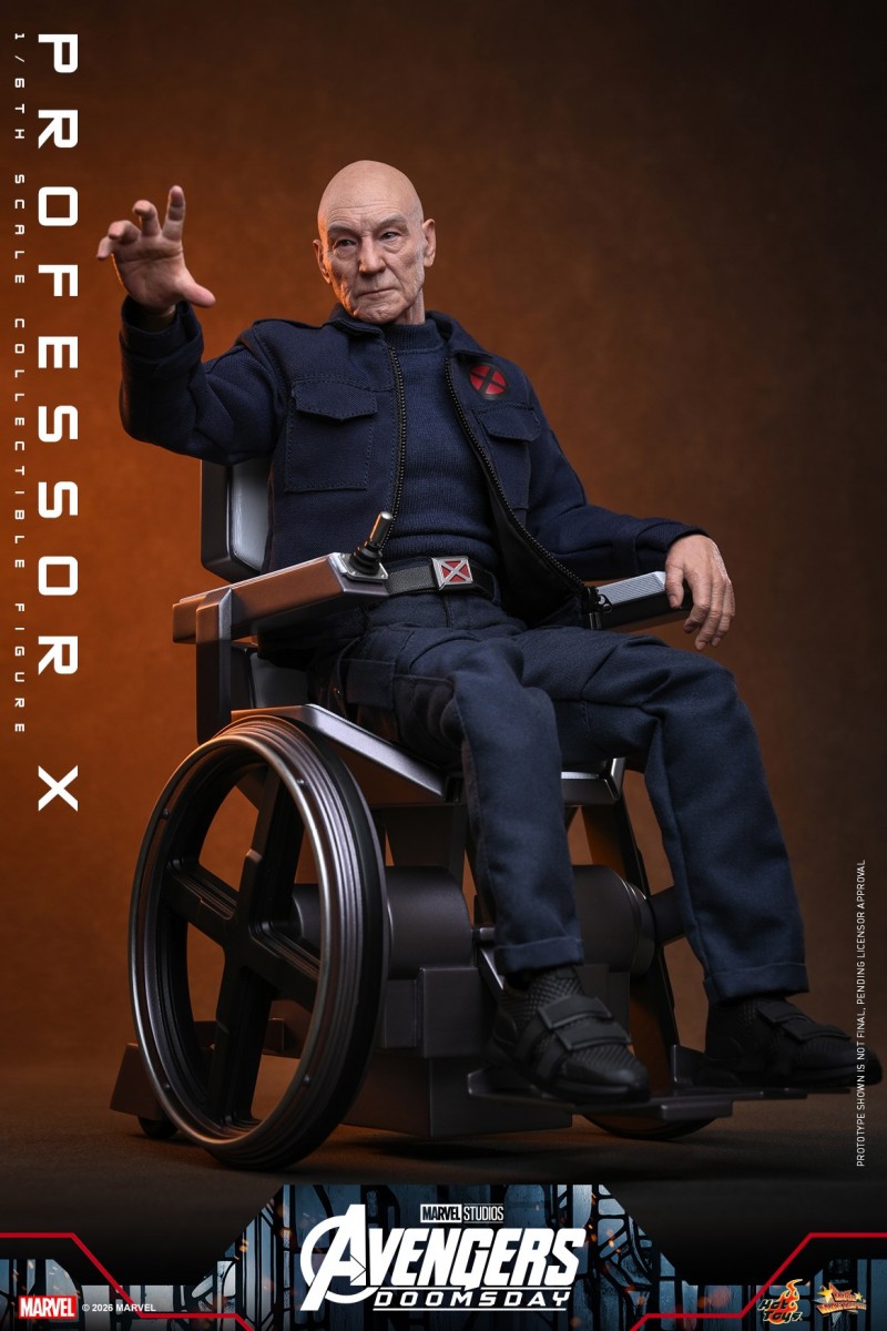 Hot Toys - A5 - Professor X_PR5.jpg