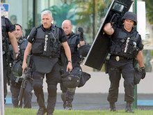 S.W.A.T   ϼ